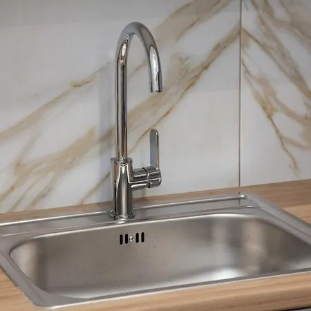 Stylish Brand New Near Megaro Mousikis Apartment Athens