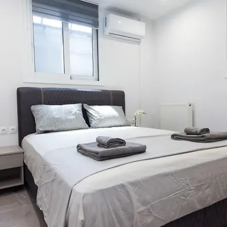 Stylish Brand New Near Megaro Mousikis Appartement Athènes